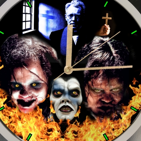 New Exorcist Halloween Movie led dance light clock - Picture 2 of 4